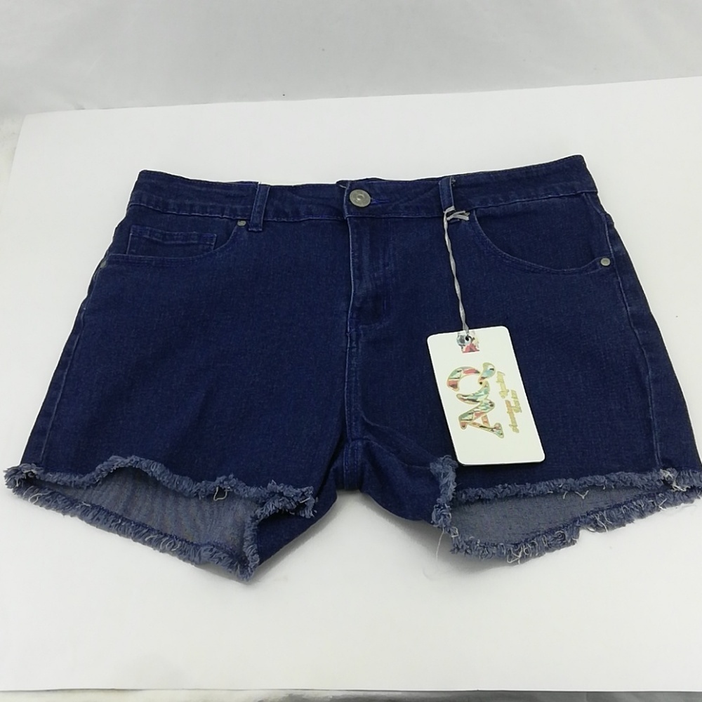 American Quality Denim Women's Shape Up Denim Shorts Size 22